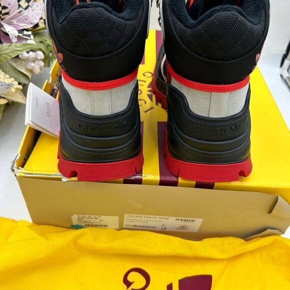 Men’s Gucci X Adidas lace up boots size 8.5 made  in Italy - Picture 6 of 9